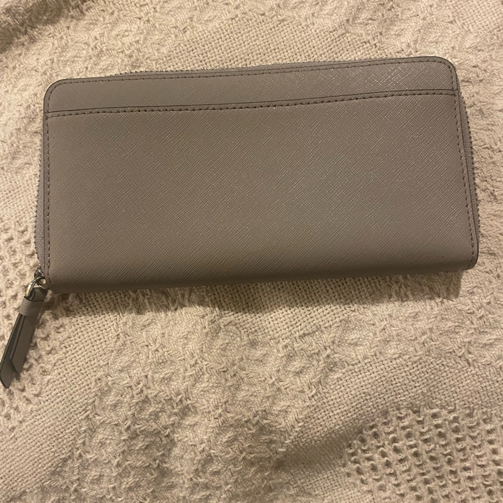 Kate Spade Gray Wallet - Picture 2 of 3